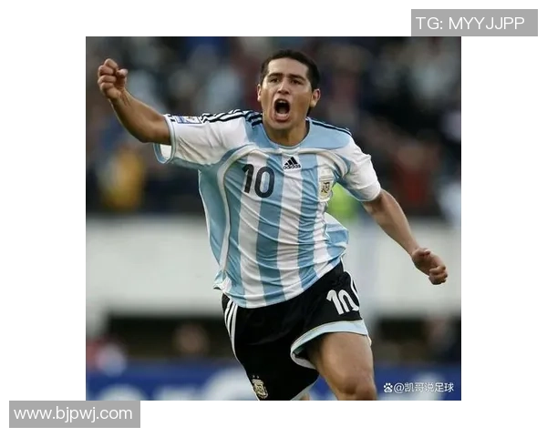 世界杯历史上3号球星是谁 他在赛场上的传奇表现与成就 世界杯历史上3号球星是谁 他在赛场上的传奇表现与成就