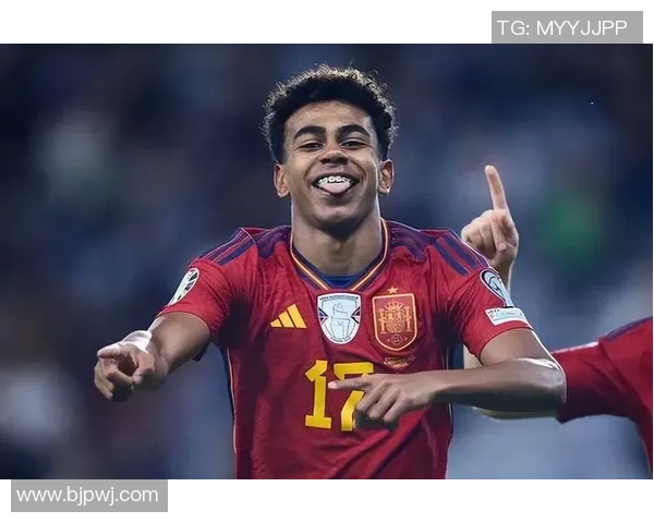 足球巨星同居一屋檐下揭秘：足坛传奇球员共同生活的那些事儿