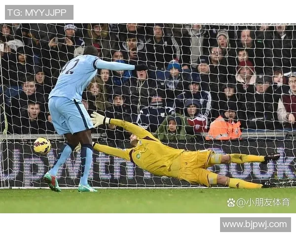 《从街头到绿茵场：足球巨星背后的奋斗与荣耀故事》